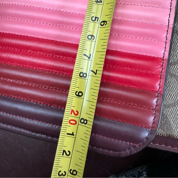 Coach Klare Crossbody With Rainbow Linear Quilting - Picture 14 of 14